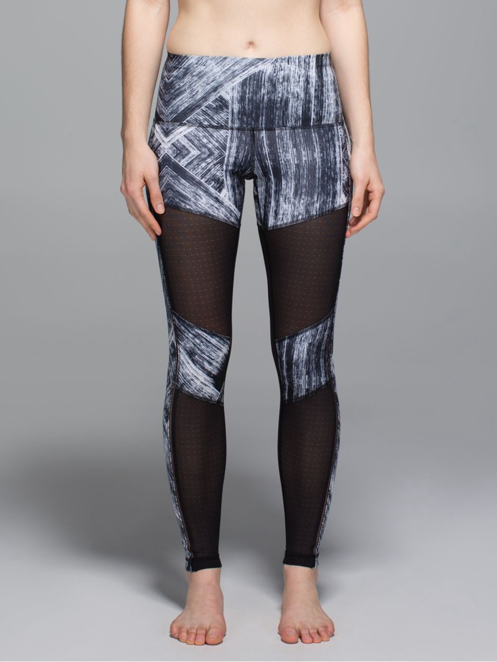 LULULEMON Hot To Street Pant Legging
in Heat Wave White Black / Black Size 8